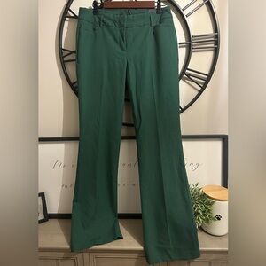 Amanda & Chelsea Green Trousers